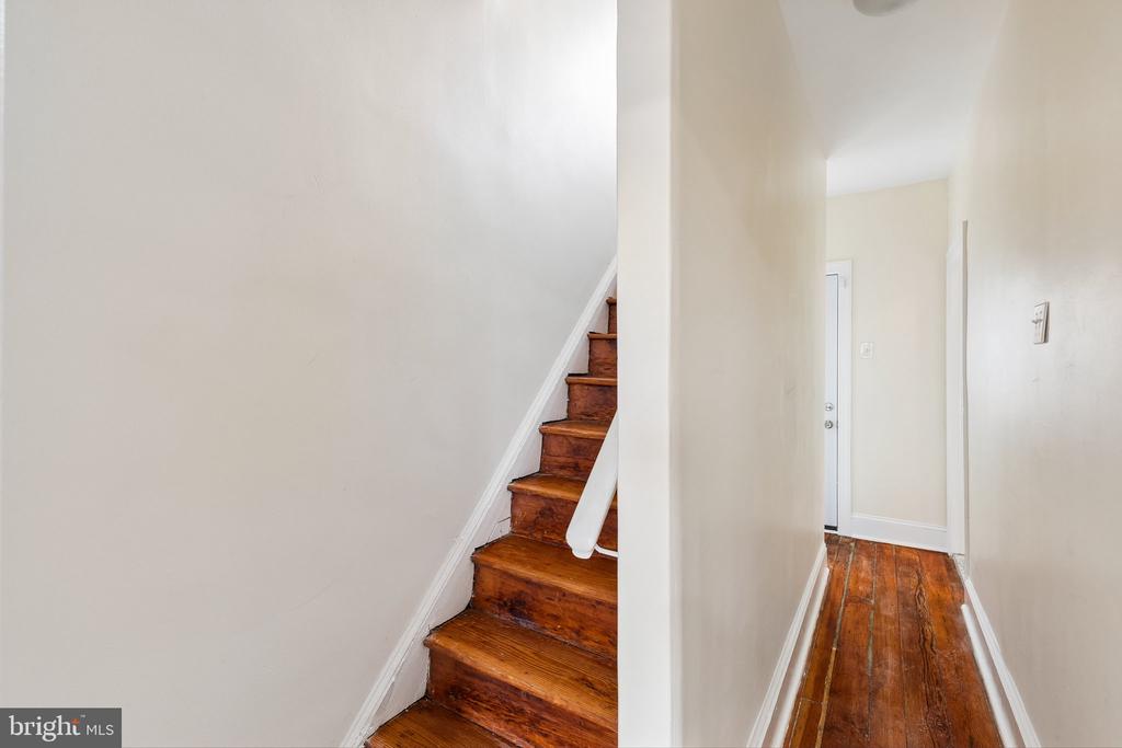 714 S 18TH STREET