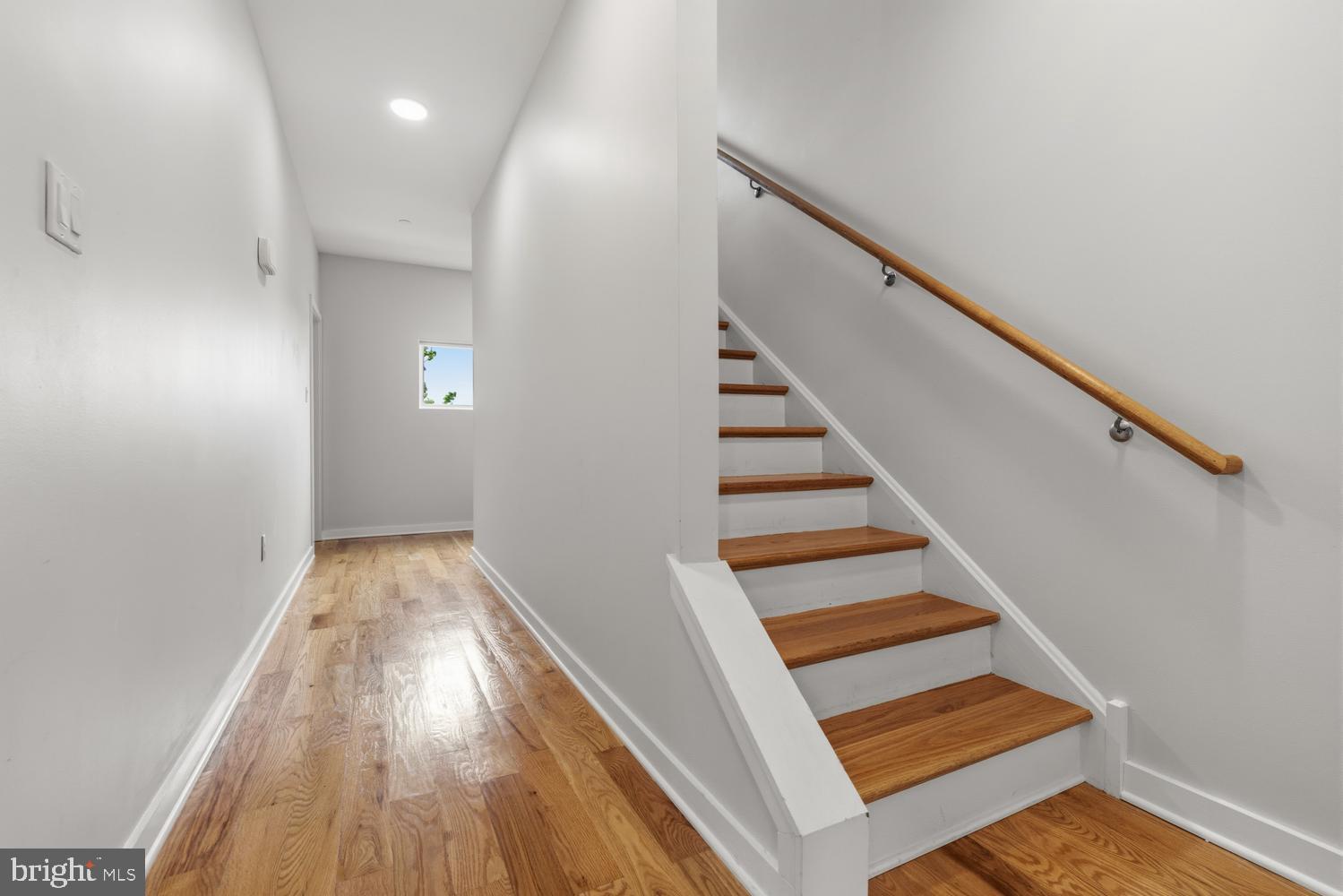 7006 PIPERS GLEN WAY