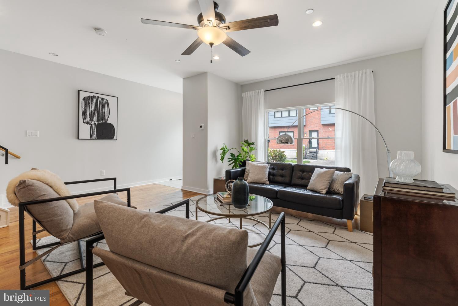 7006 PIPERS GLEN WAY