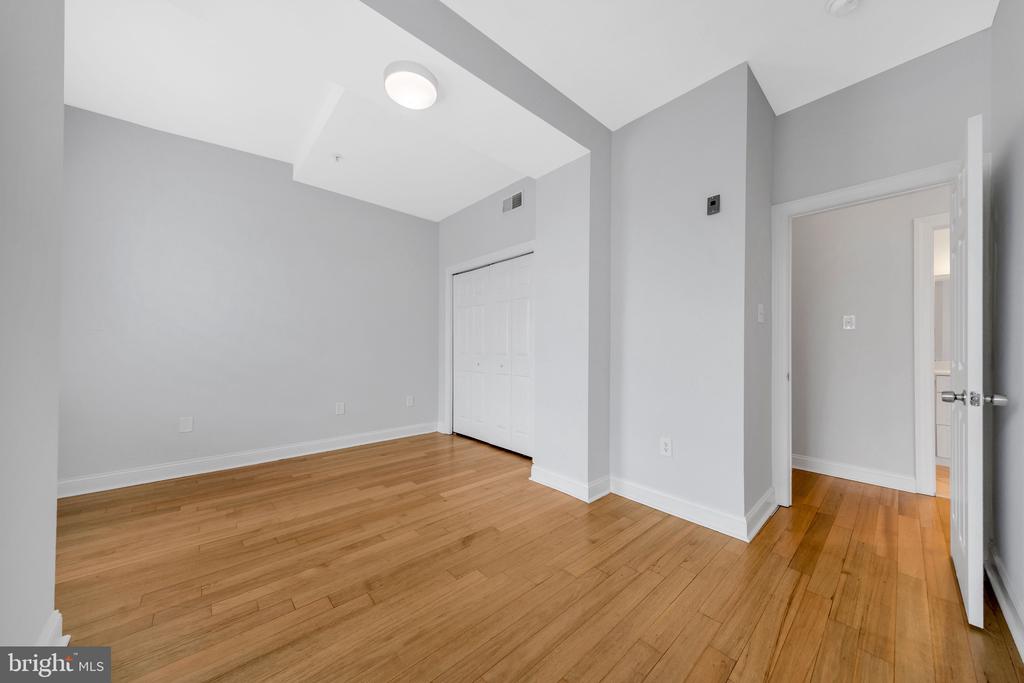 6-10 S STRAWBERRY STREET Unit: 13