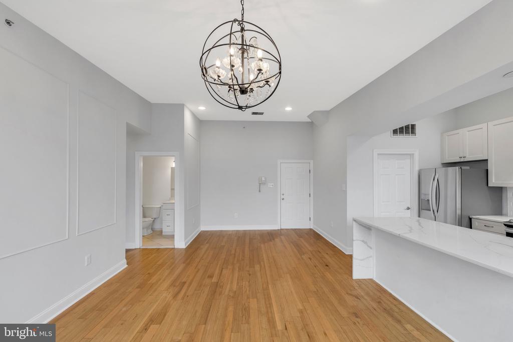 6-10 S STRAWBERRY STREET Unit: 13
