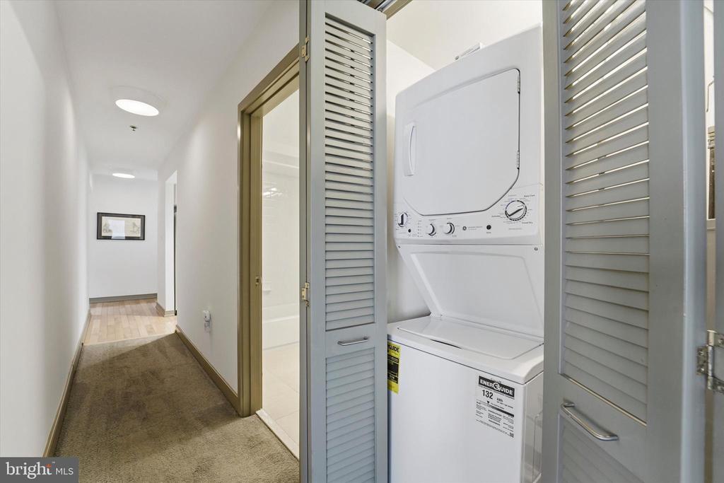 6614 GERMANTOWN AVENUE Unit: 2C
