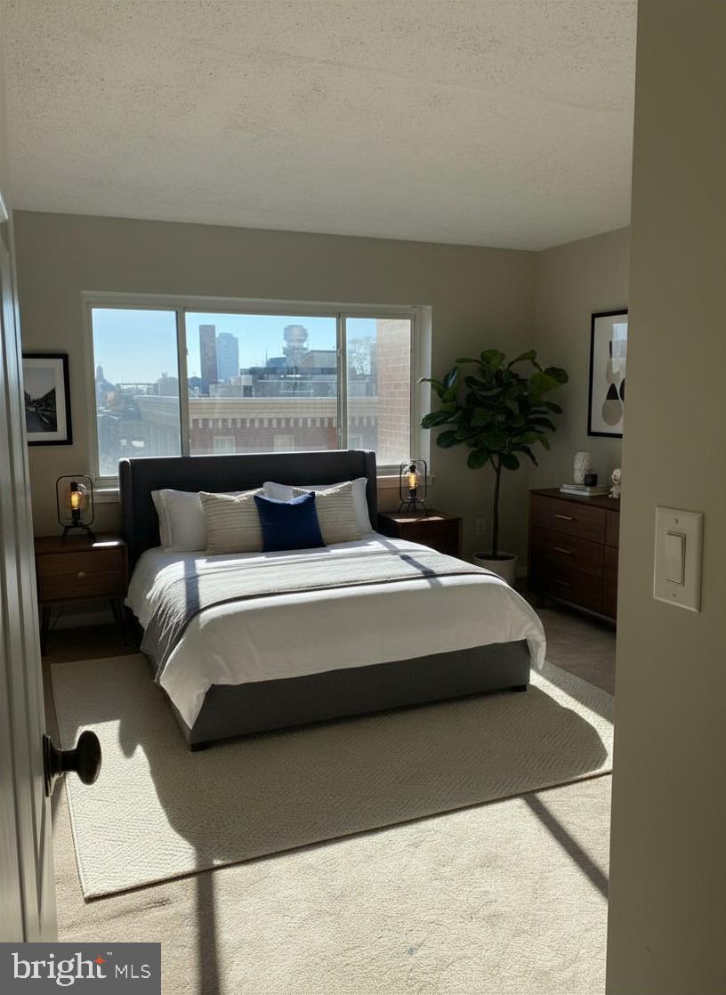200 LOMBARD 624
