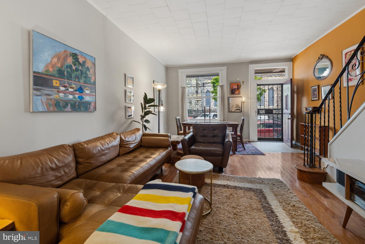 1805 WOLF STREET