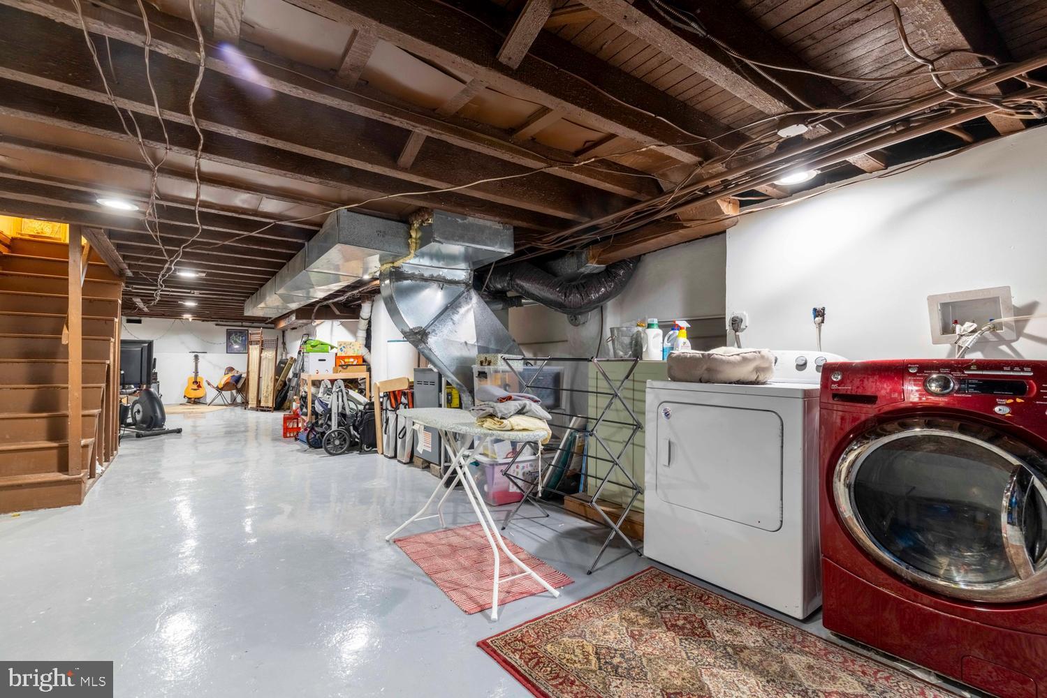 1805 WOLF STREET