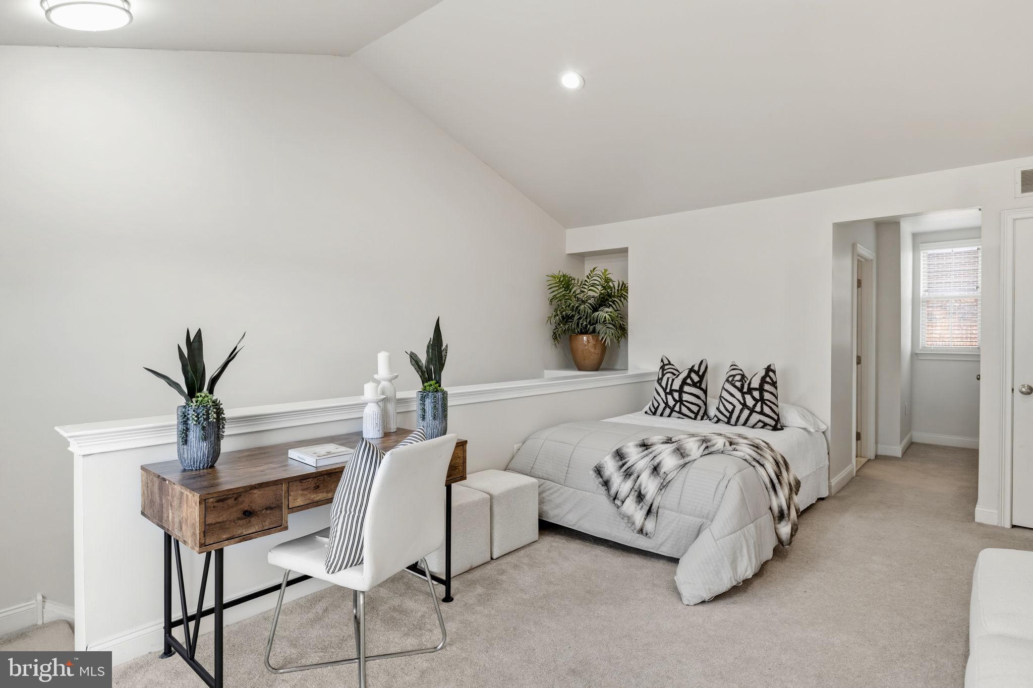 203 SURGEON GENERALS COURT