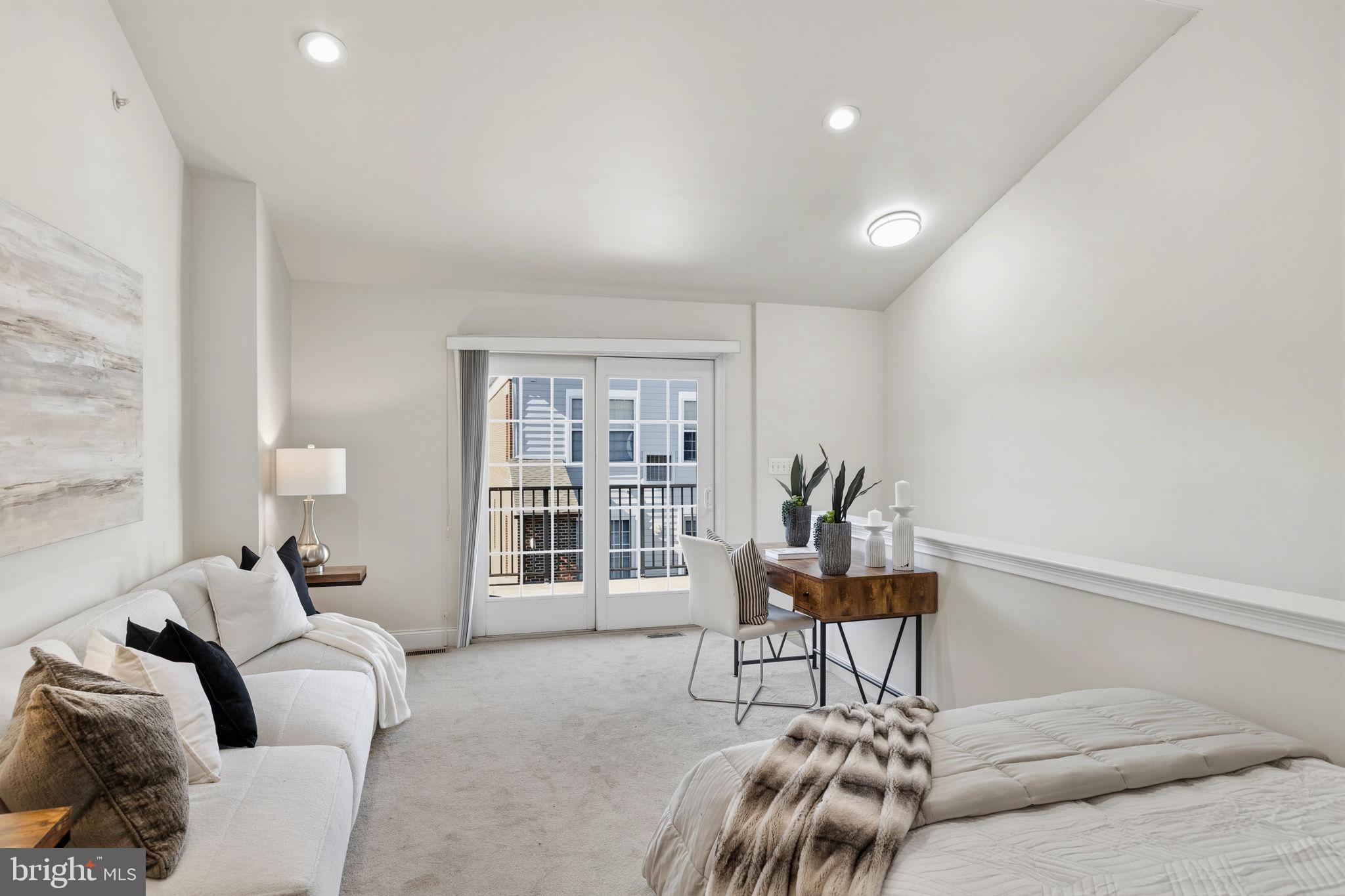 203 SURGEON GENERALS COURT