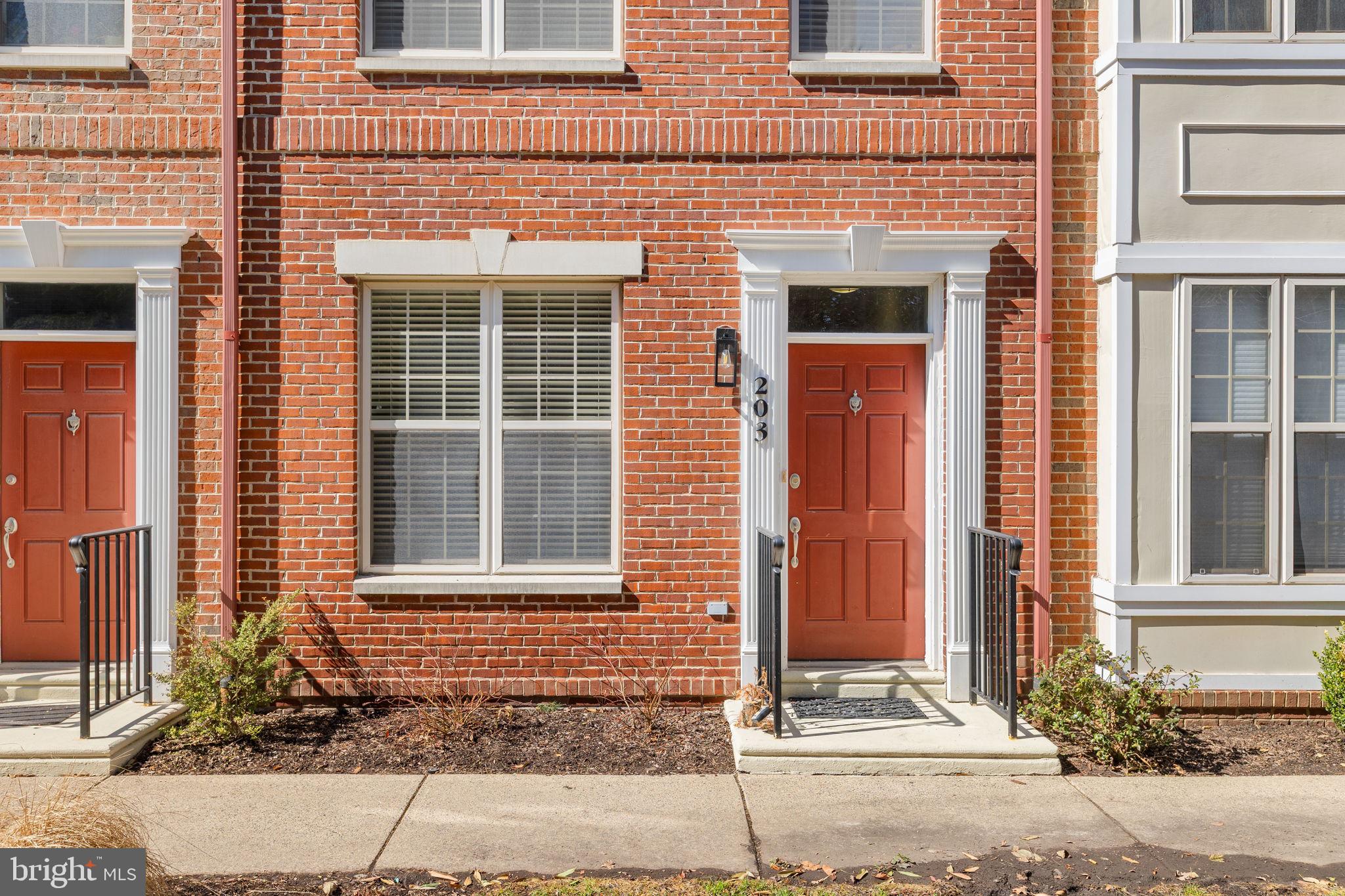 203 SURGEON GENERALS COURT