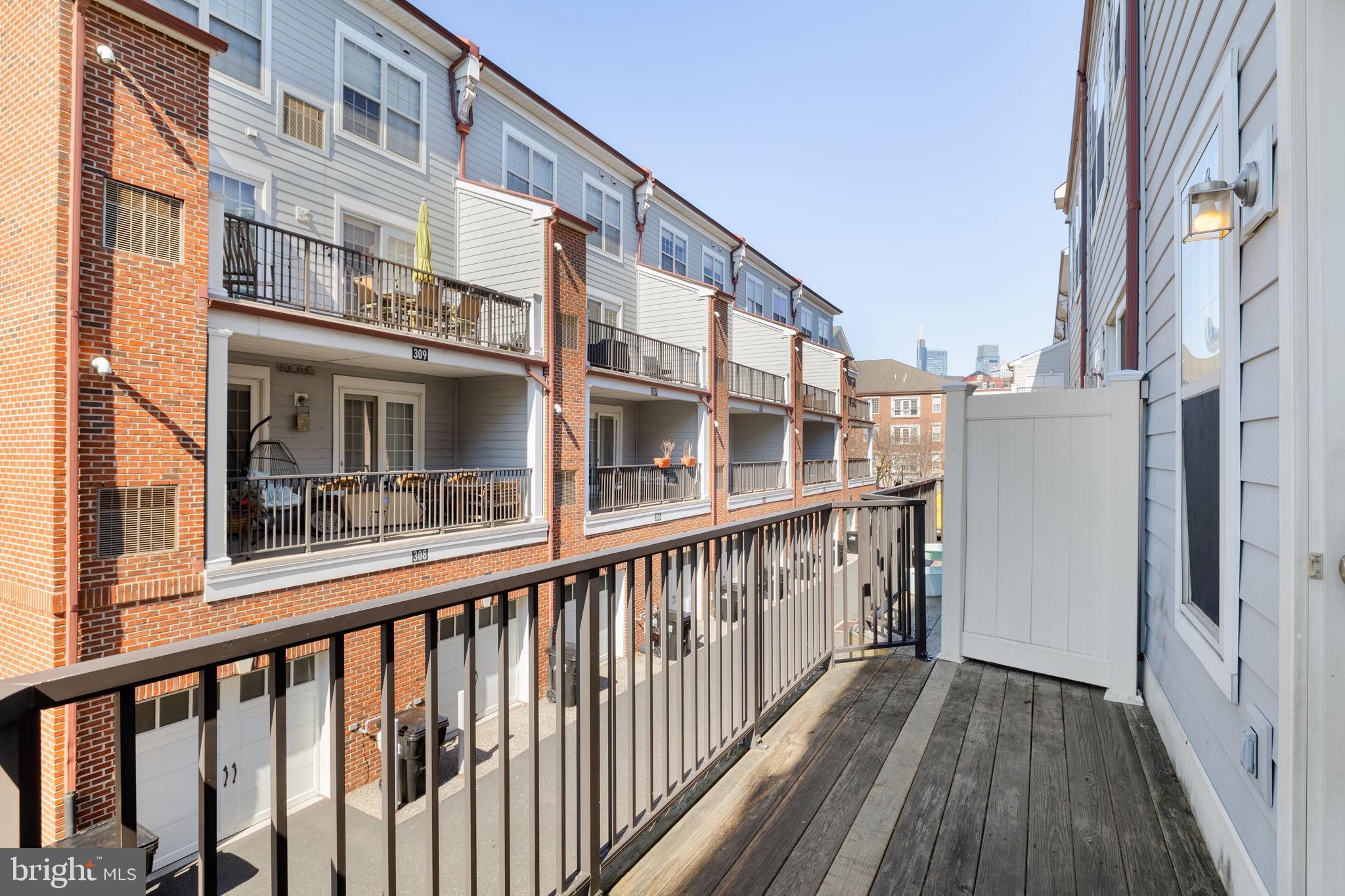203 SURGEON GENERALS COURT