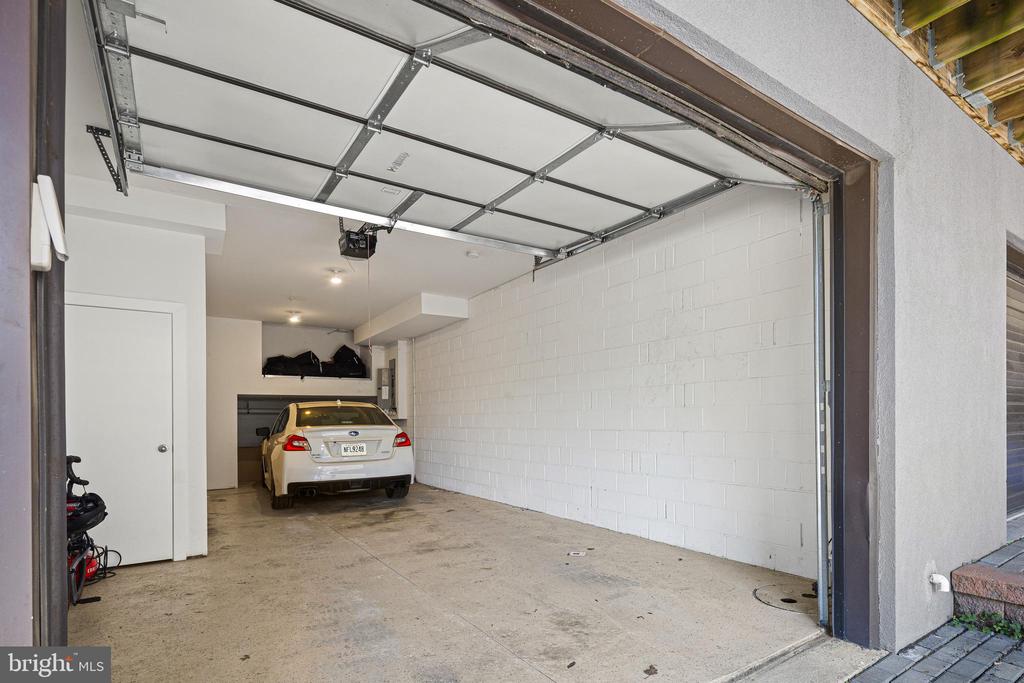 259 LEVERINGTON AVENUE