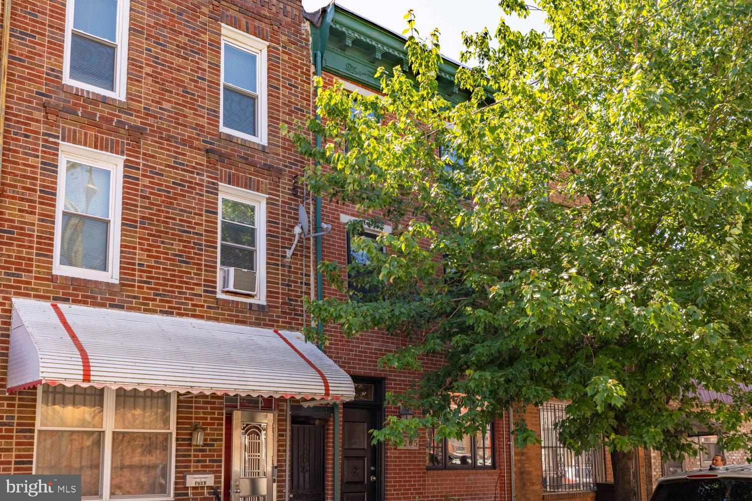 1205 S 8TH STREET