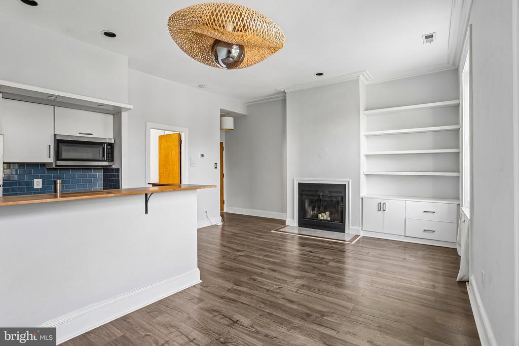 2231 GREEN STREET Unit: 2