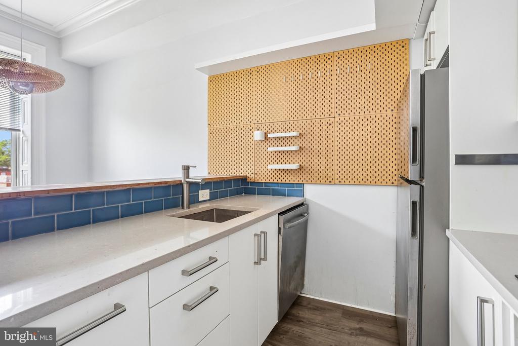 2231 GREEN STREET Unit: 2