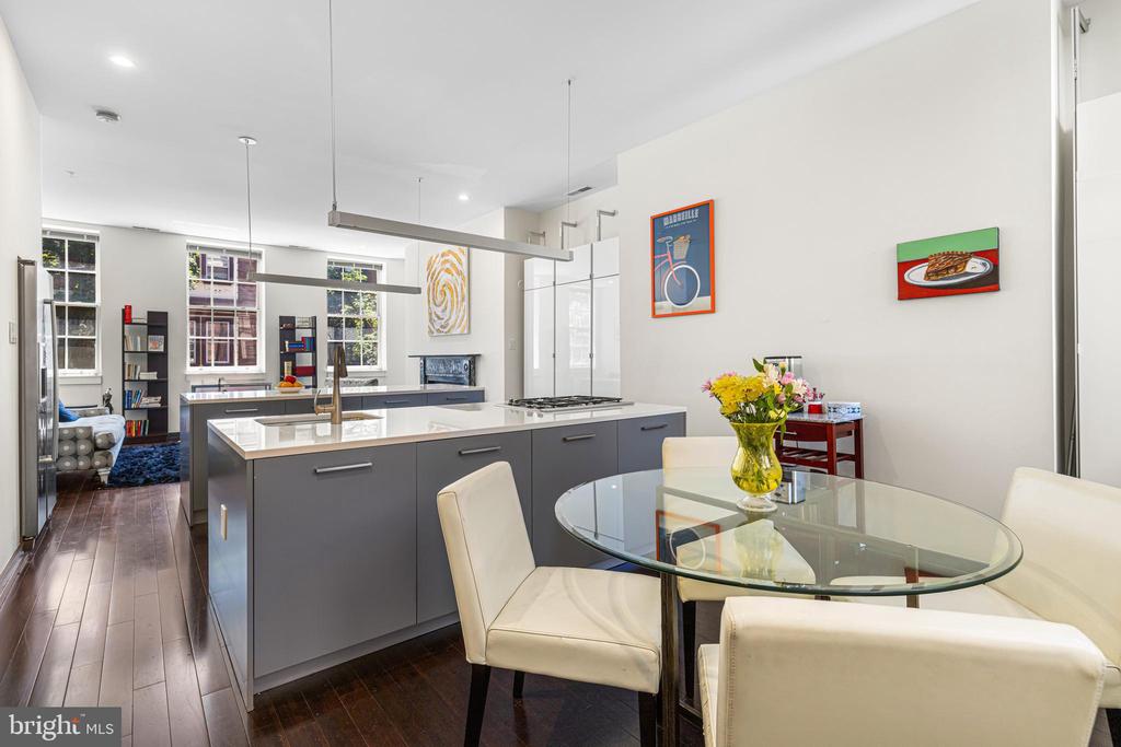 521 PINE STREET 2