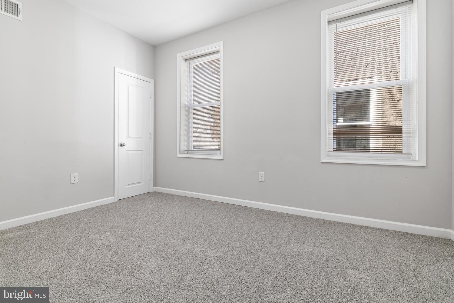 159 E MAYLAND STREET