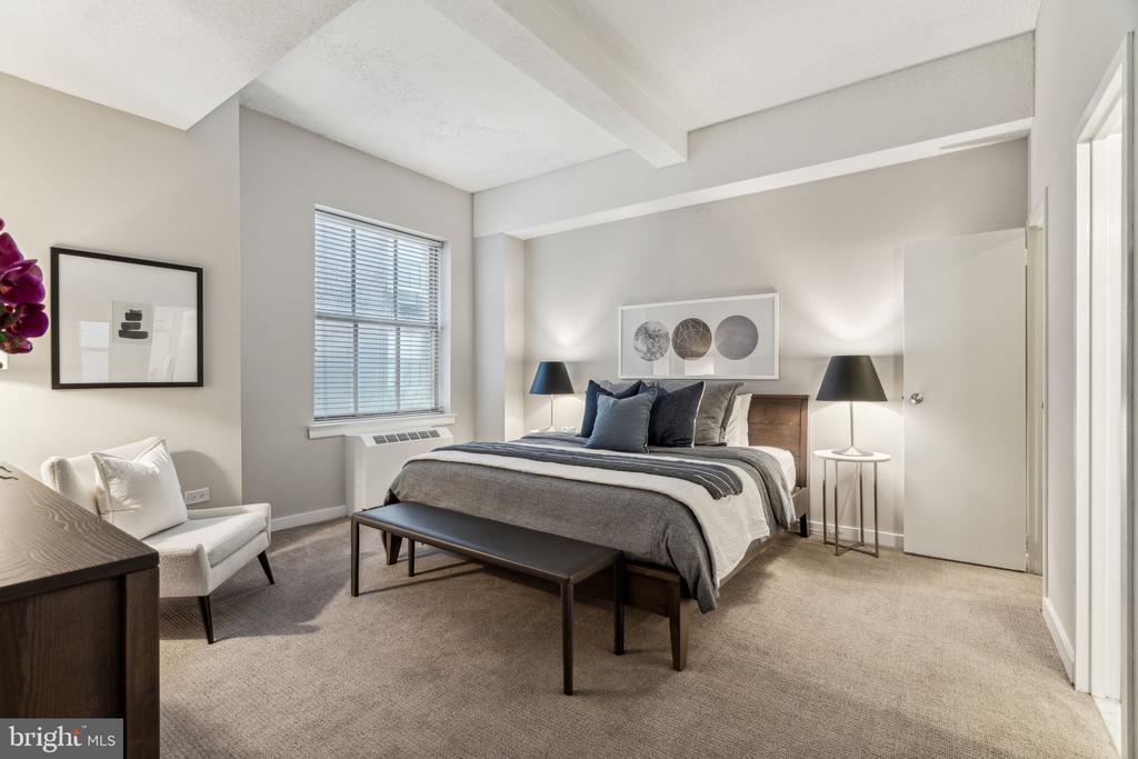 875 SANSOM STREET Unit: 1201