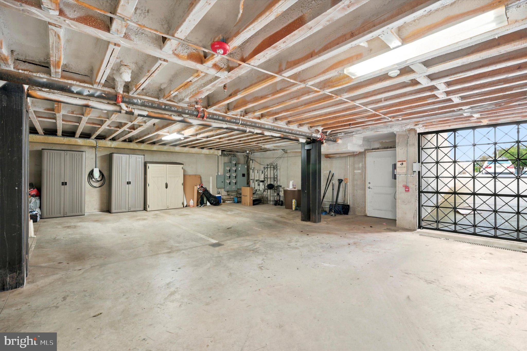 1022 FAIRMOUNT AVENUE 2