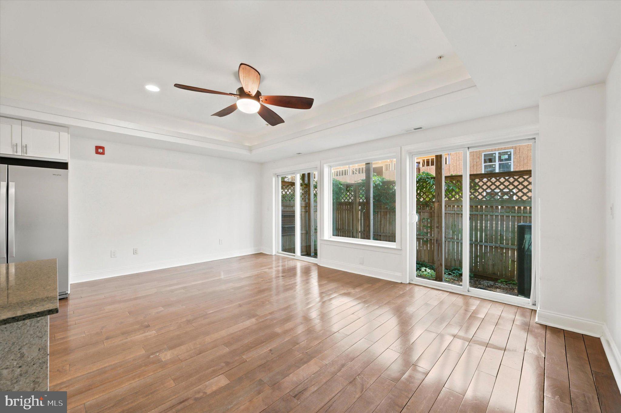 1022 FAIRMOUNT AVENUE 2