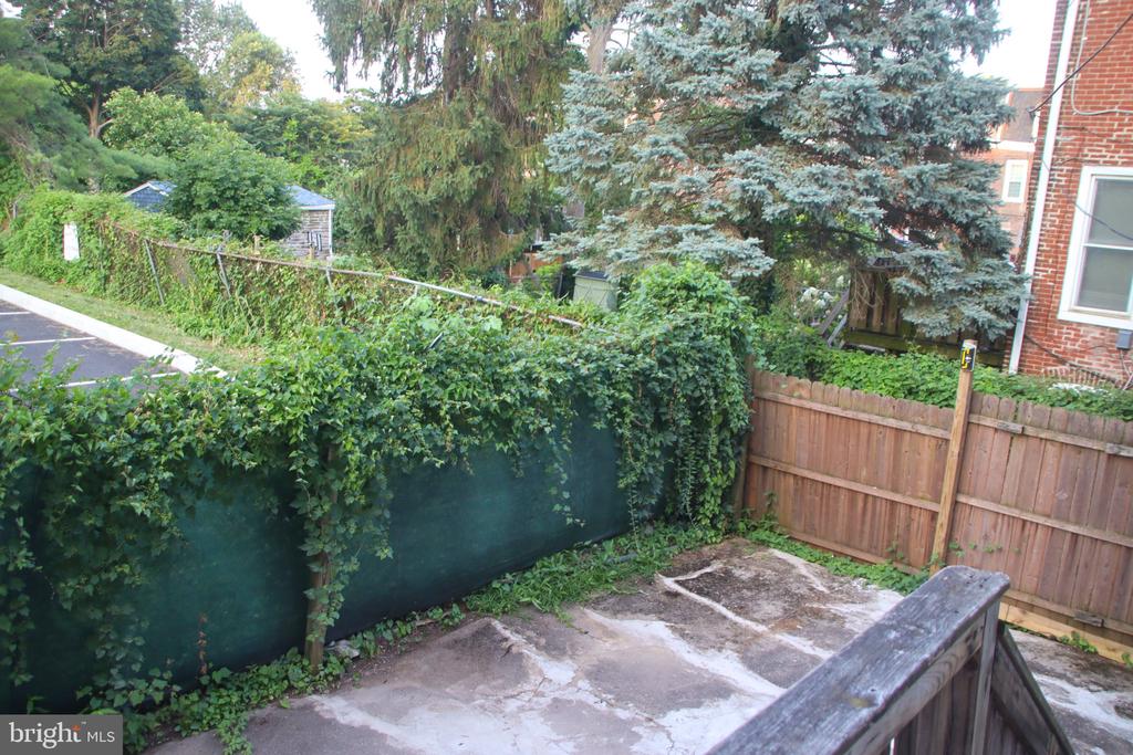 7135 CHEW AVENUE Unit: 1