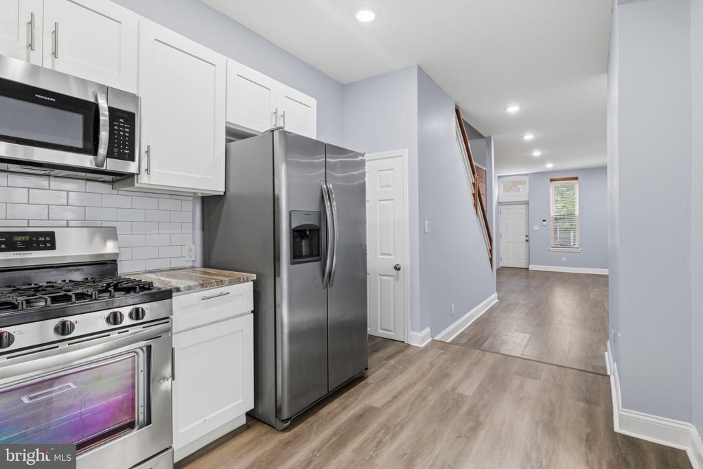 654 N 36TH STREET