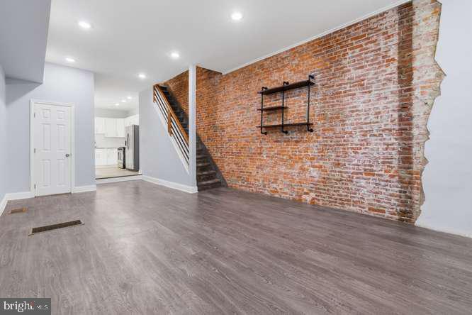 654 N 36TH STREET