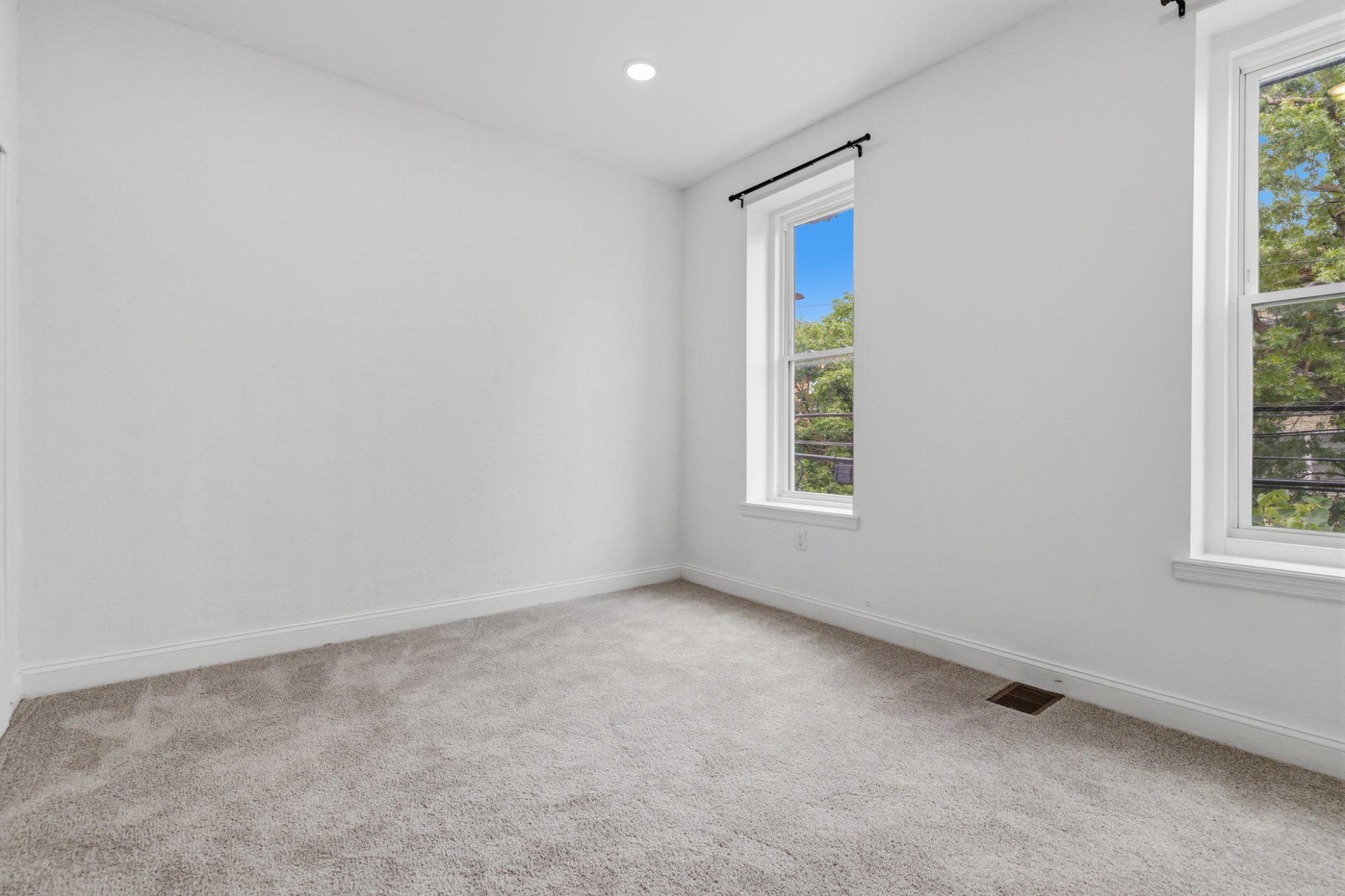 654 N 36TH STREET