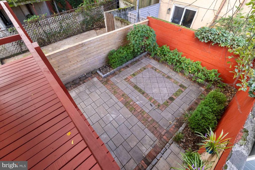 752 N 24TH STREET