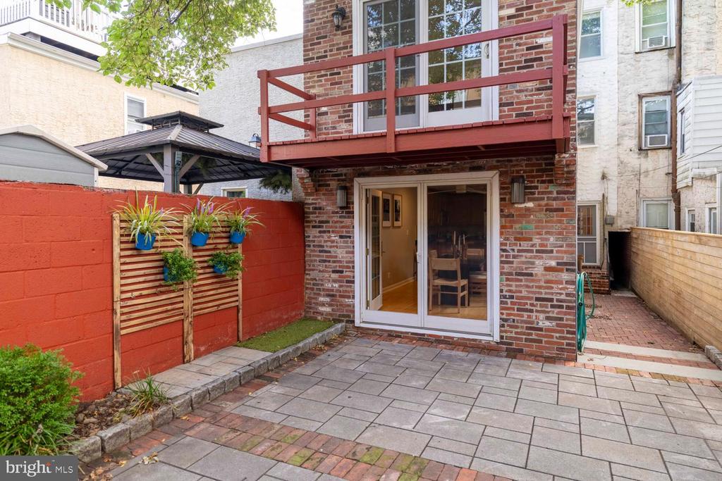752 N 24TH STREET