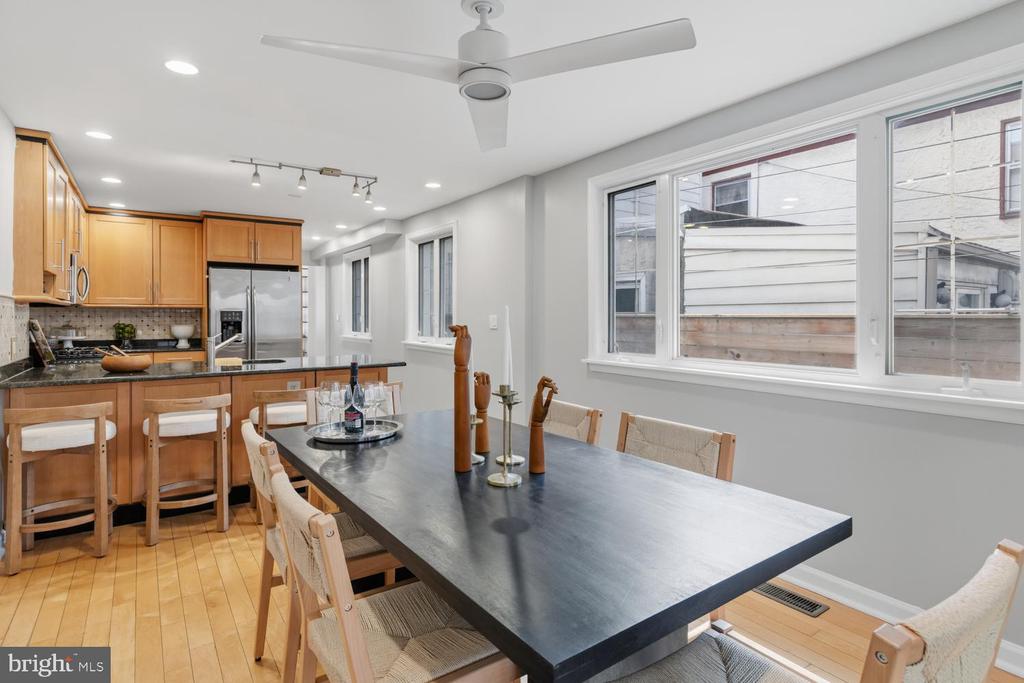 752 N 24TH STREET