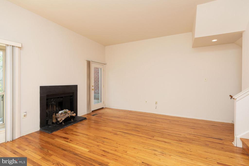 215 N 23RD STREET