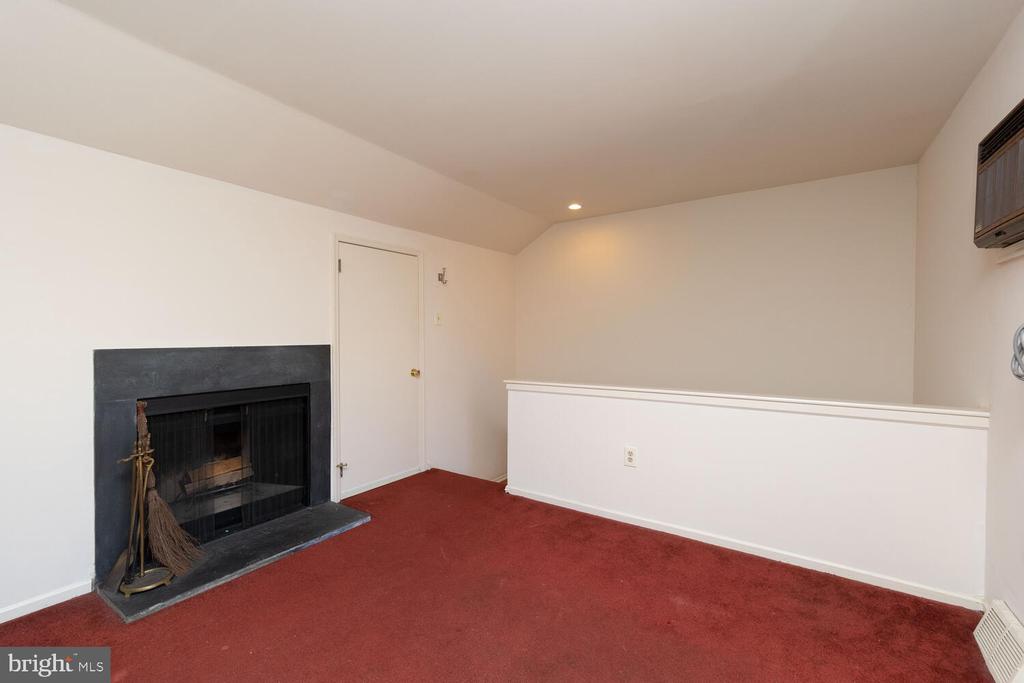 215 N 23RD STREET