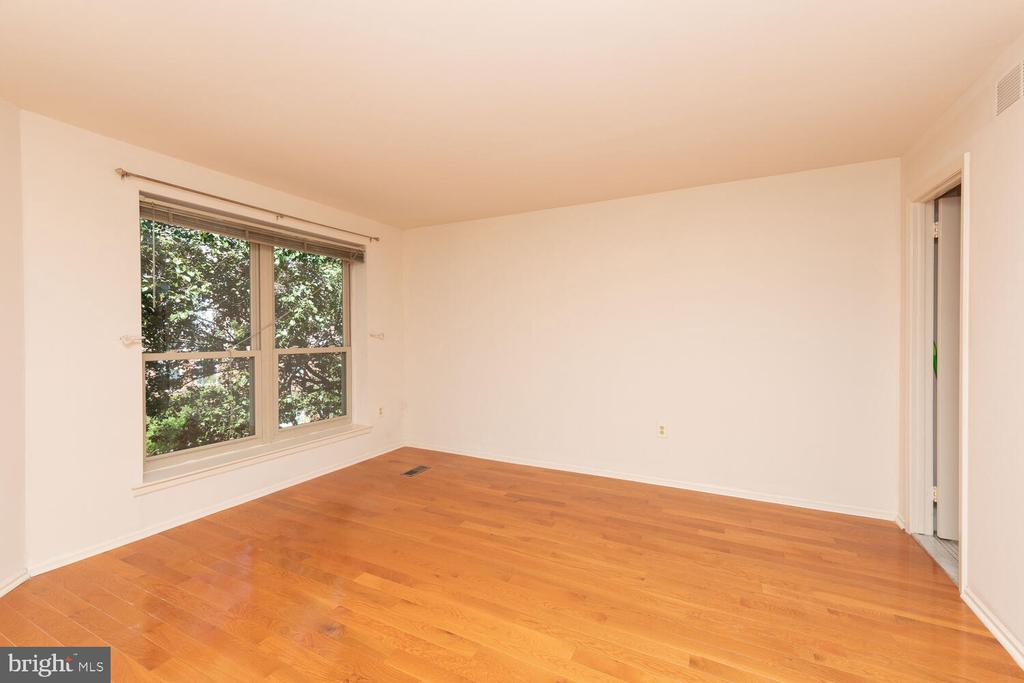 215 N 23RD STREET