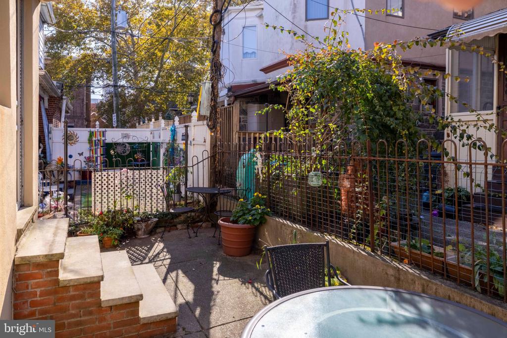 2530 S 18TH STREET