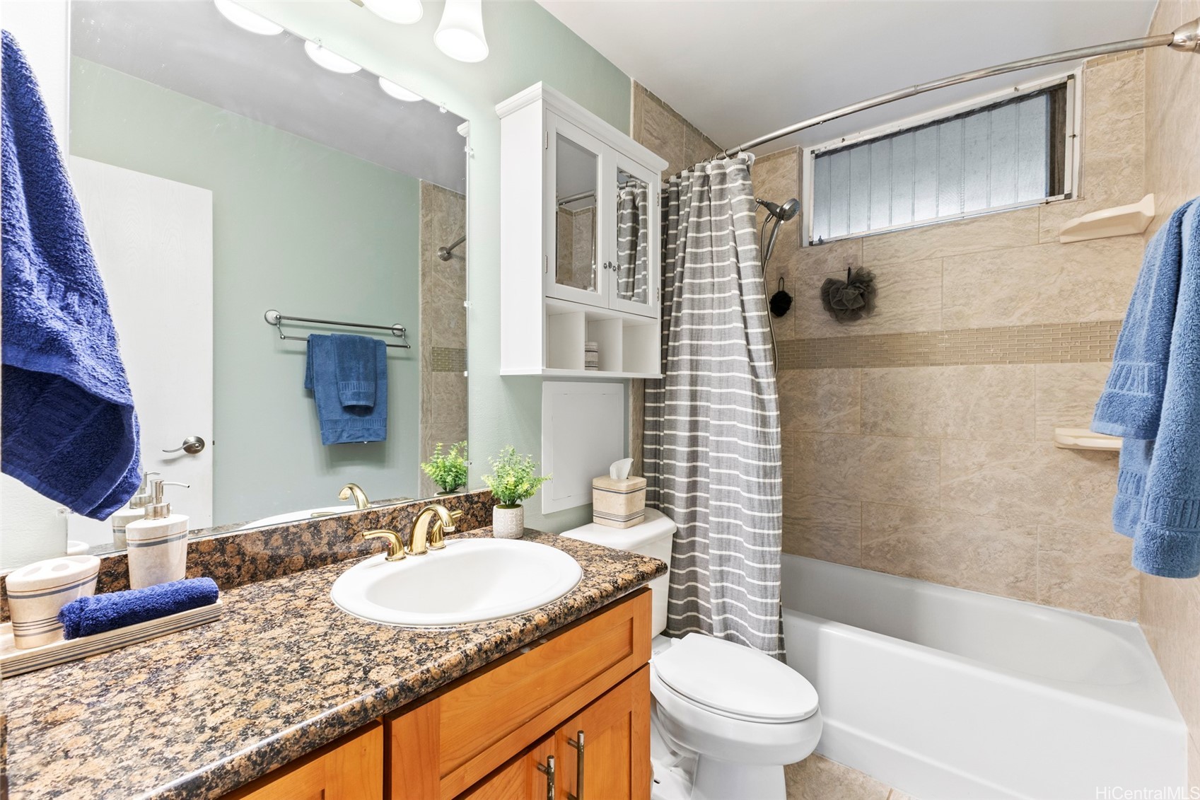 95-273 Waikalani Drive D201