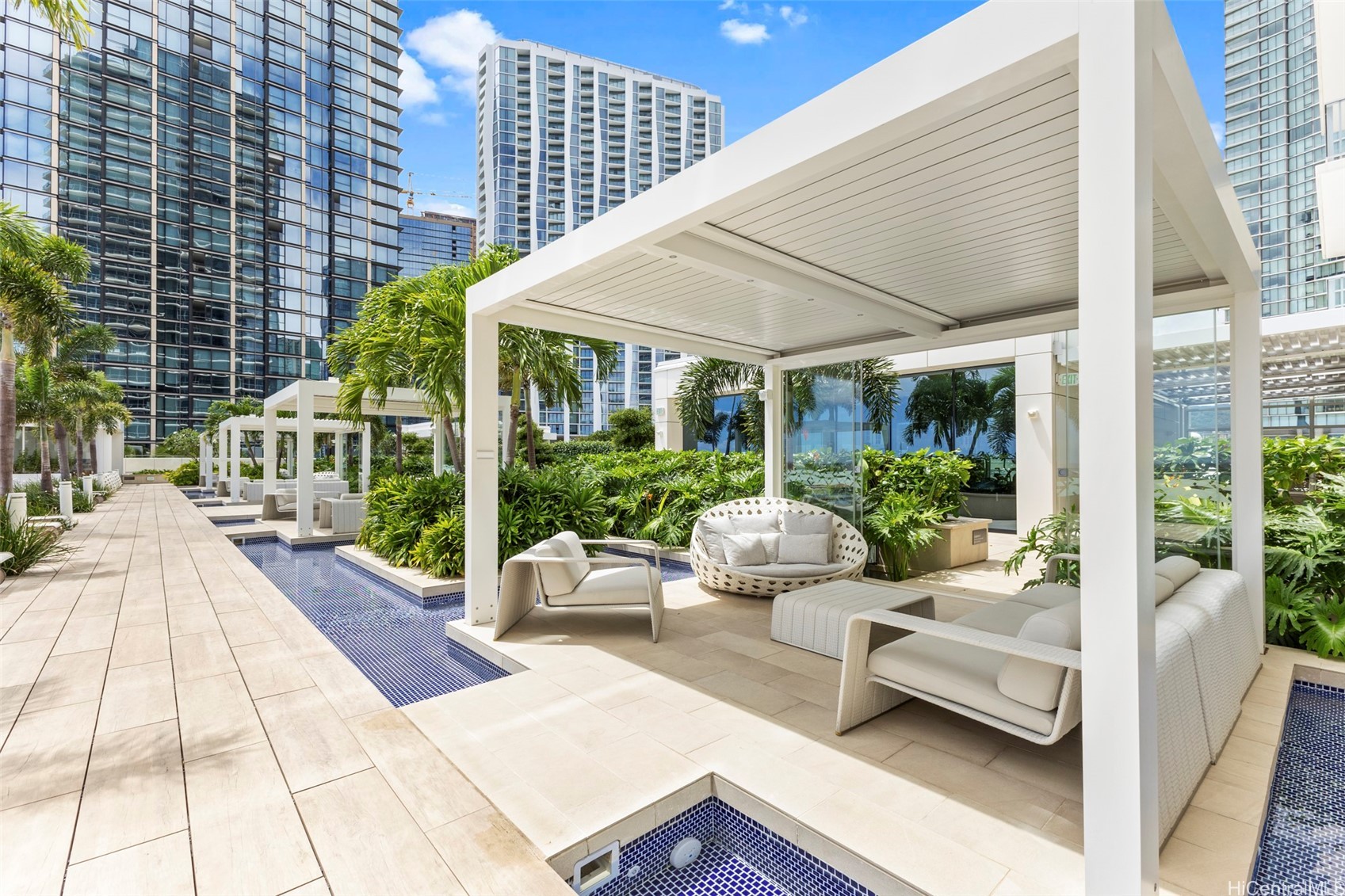 1118 Ala Moana Boulevard 1201