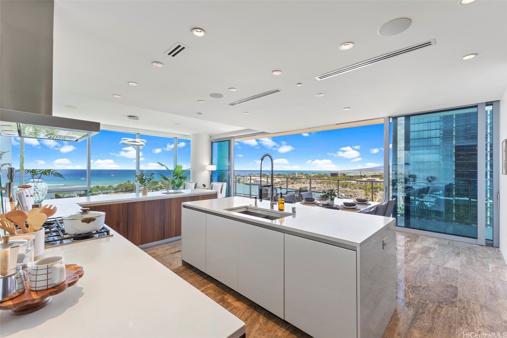 1118 Ala Moana Boulevard 1201