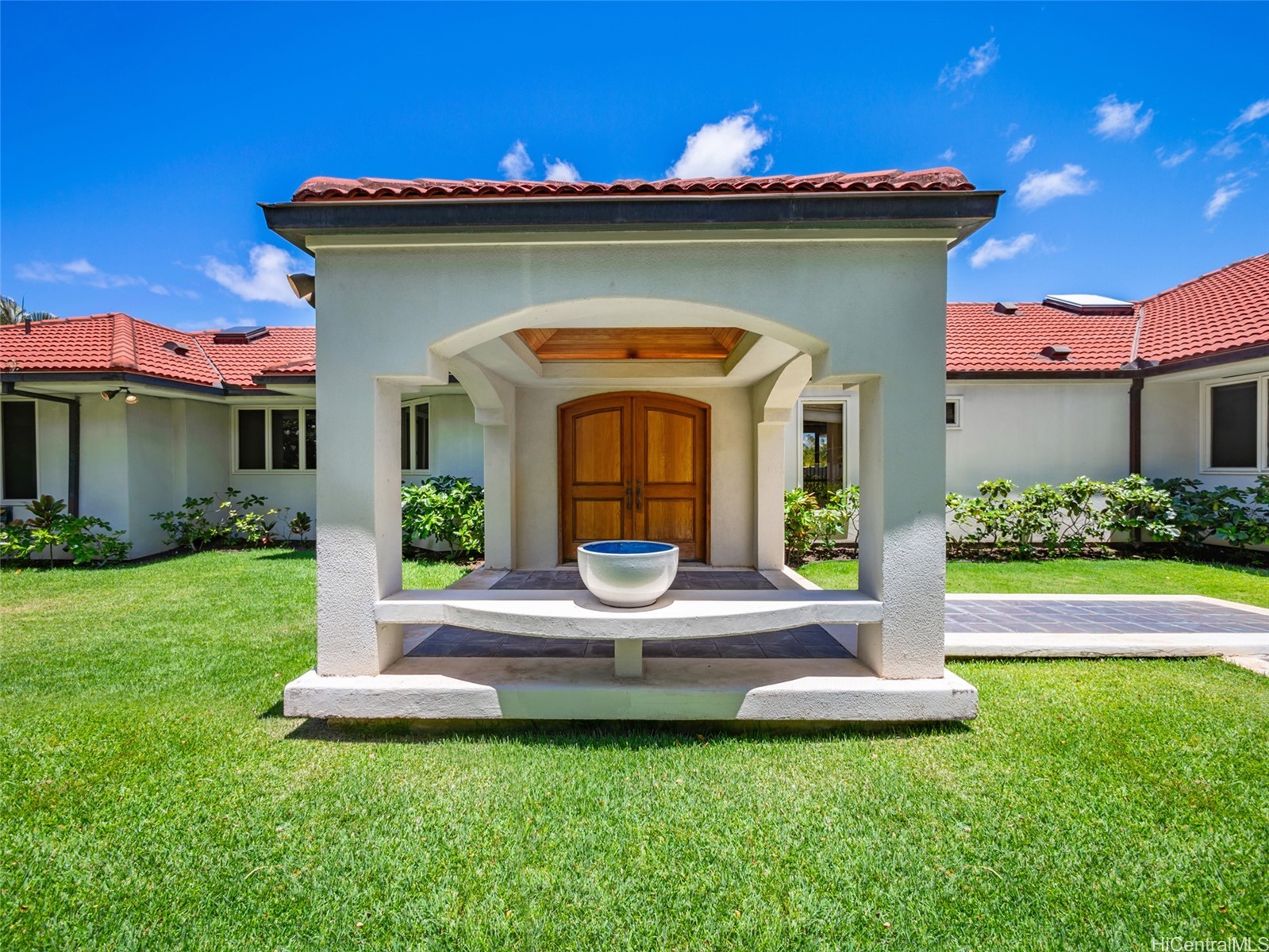 3124 Noela Drive