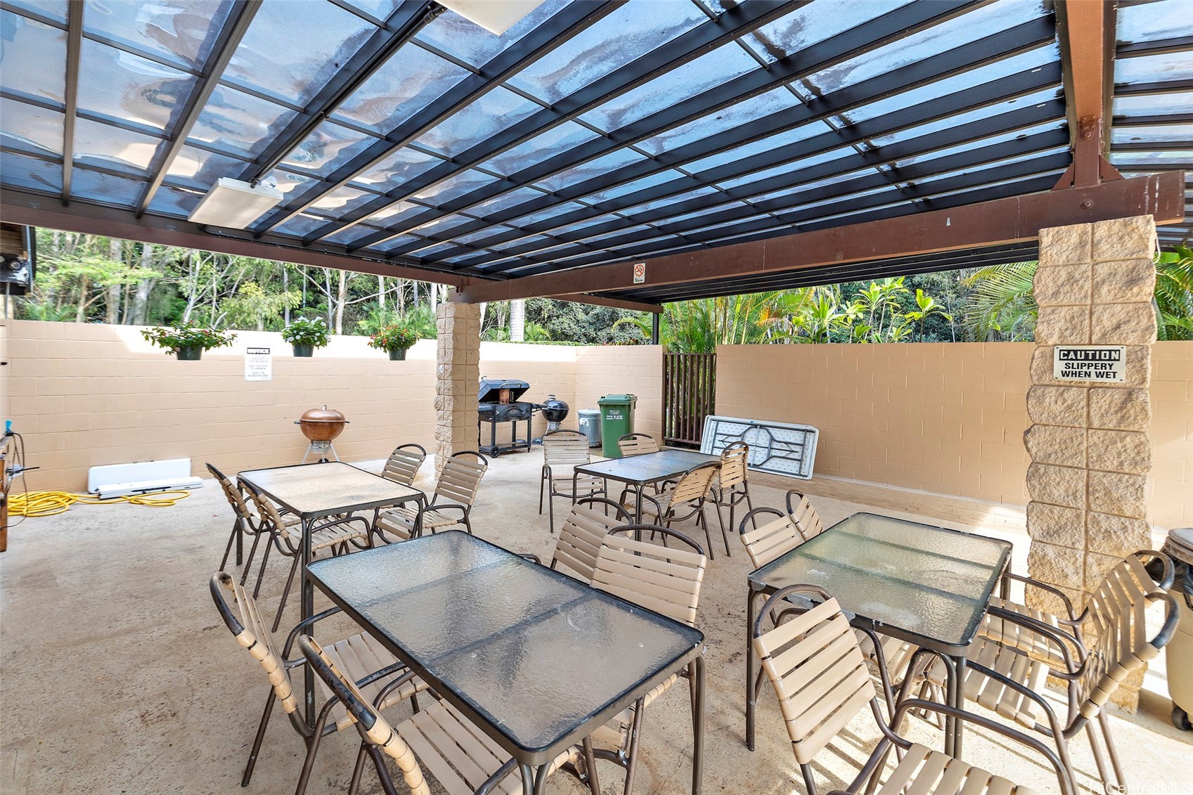 95-273 Waikalani Drive D201