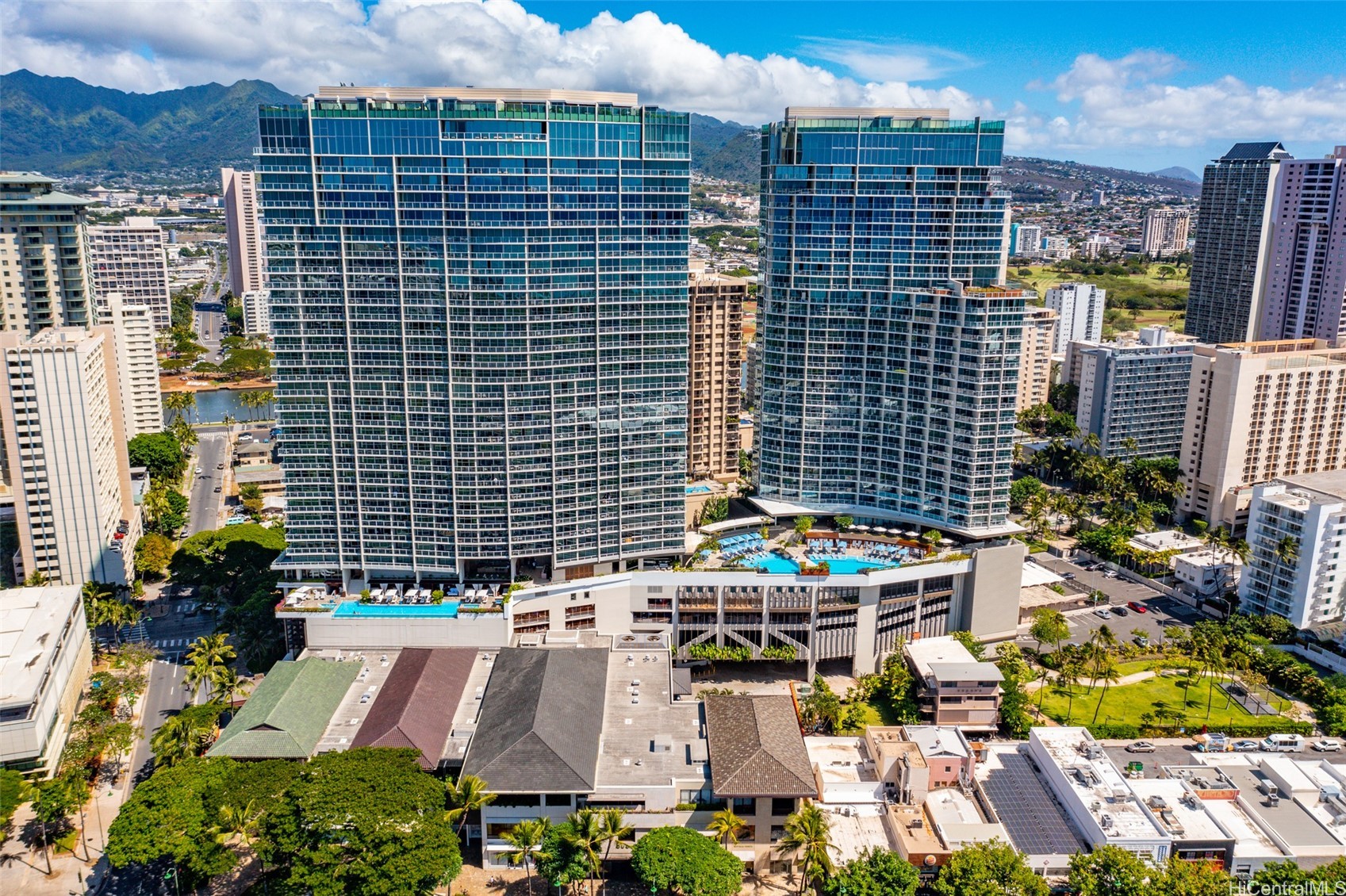2139 Kuhio Avenue 2610