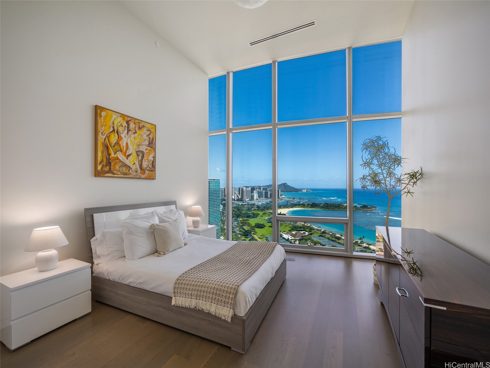 1118 Ala Moana Boulevard 3400