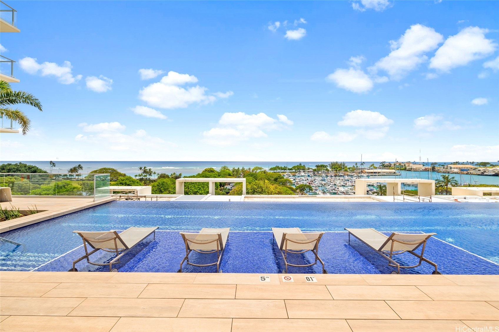 1118 Ala Moana Boulevard 3400