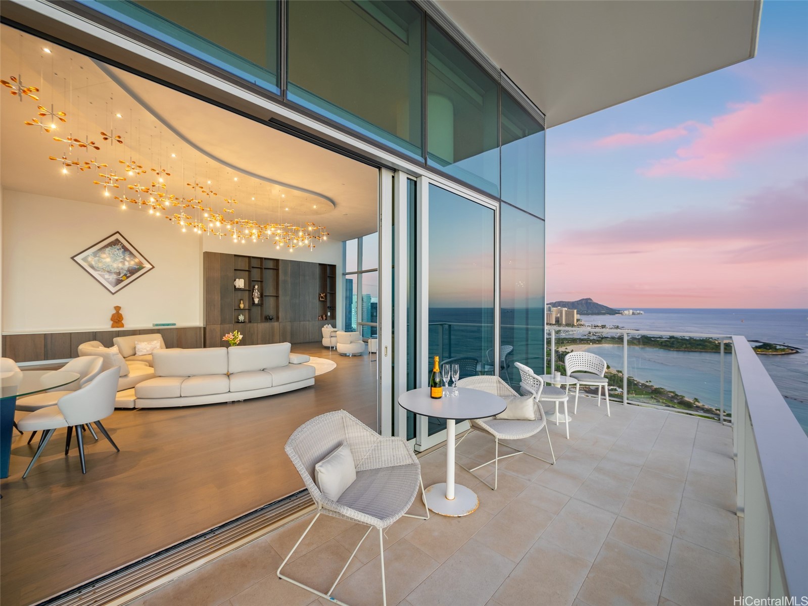 1118 Ala Moana Boulevard 3400