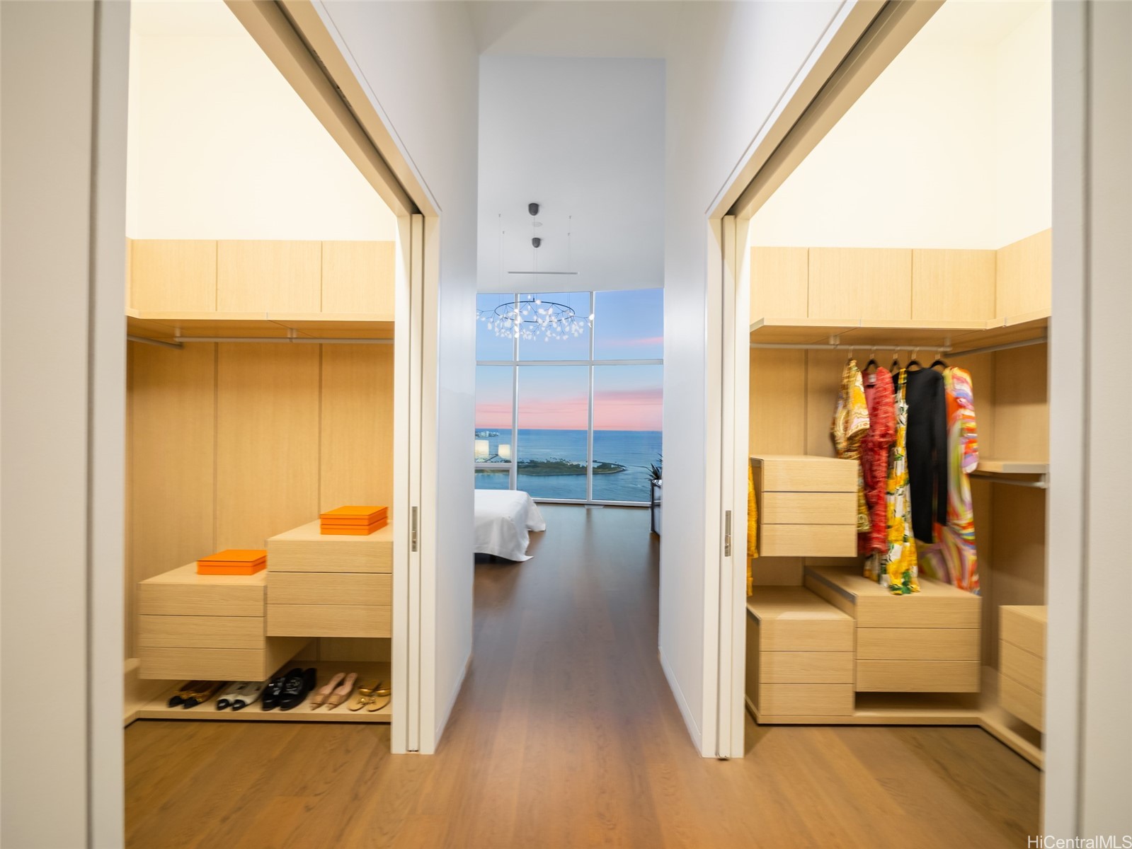 1118 Ala Moana Boulevard 3400