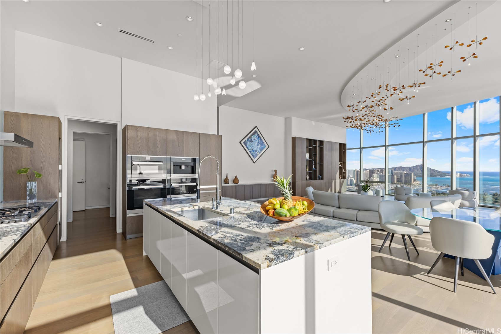 1118 Ala Moana Boulevard 3400