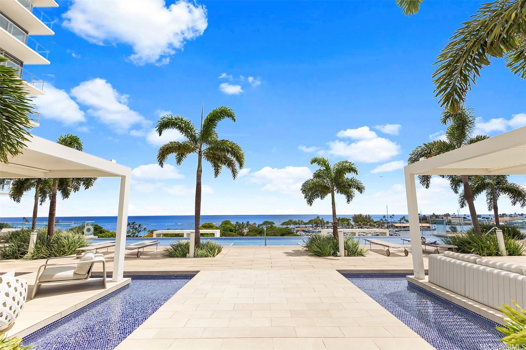 1118 Ala Moana Boulevard 2903