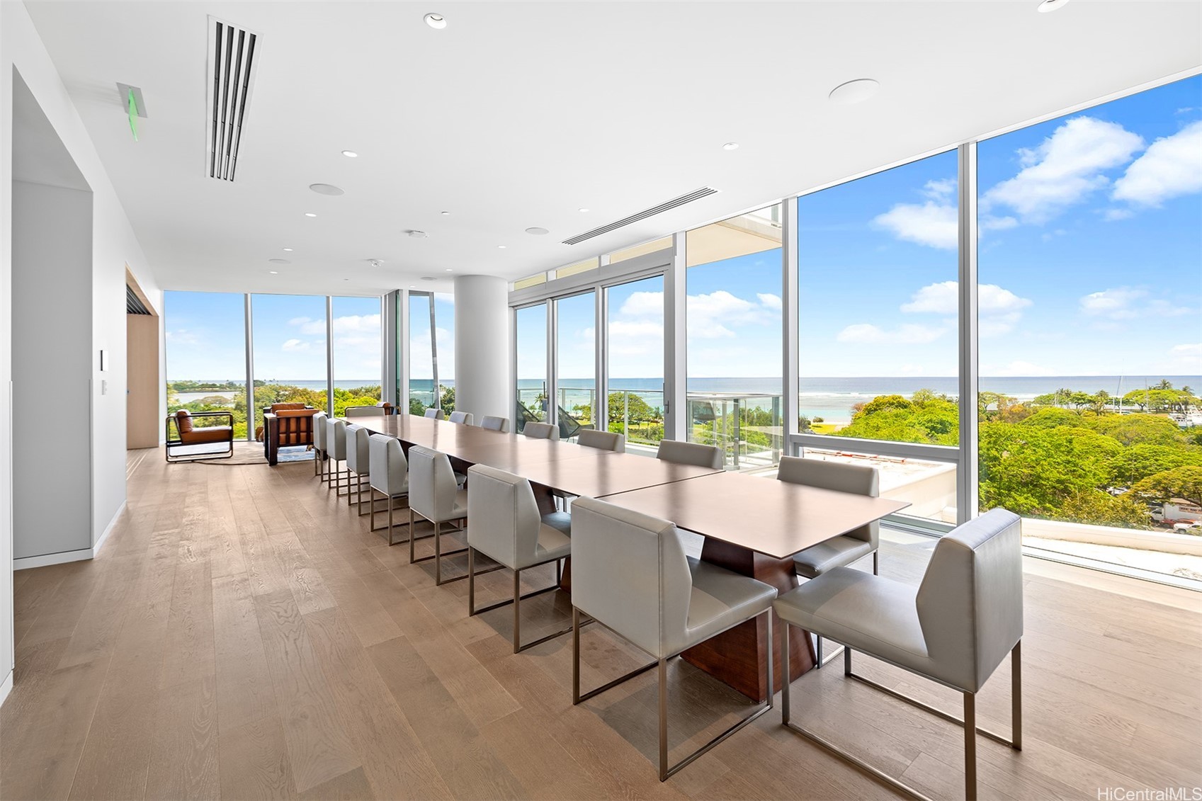 1118 Ala Moana Boulevard 2903