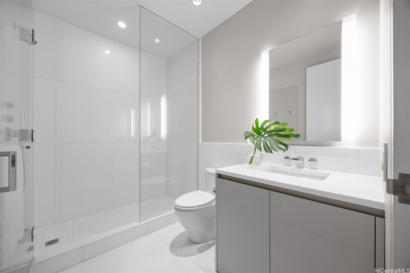 1118 Ala Moana Boulevard 2903