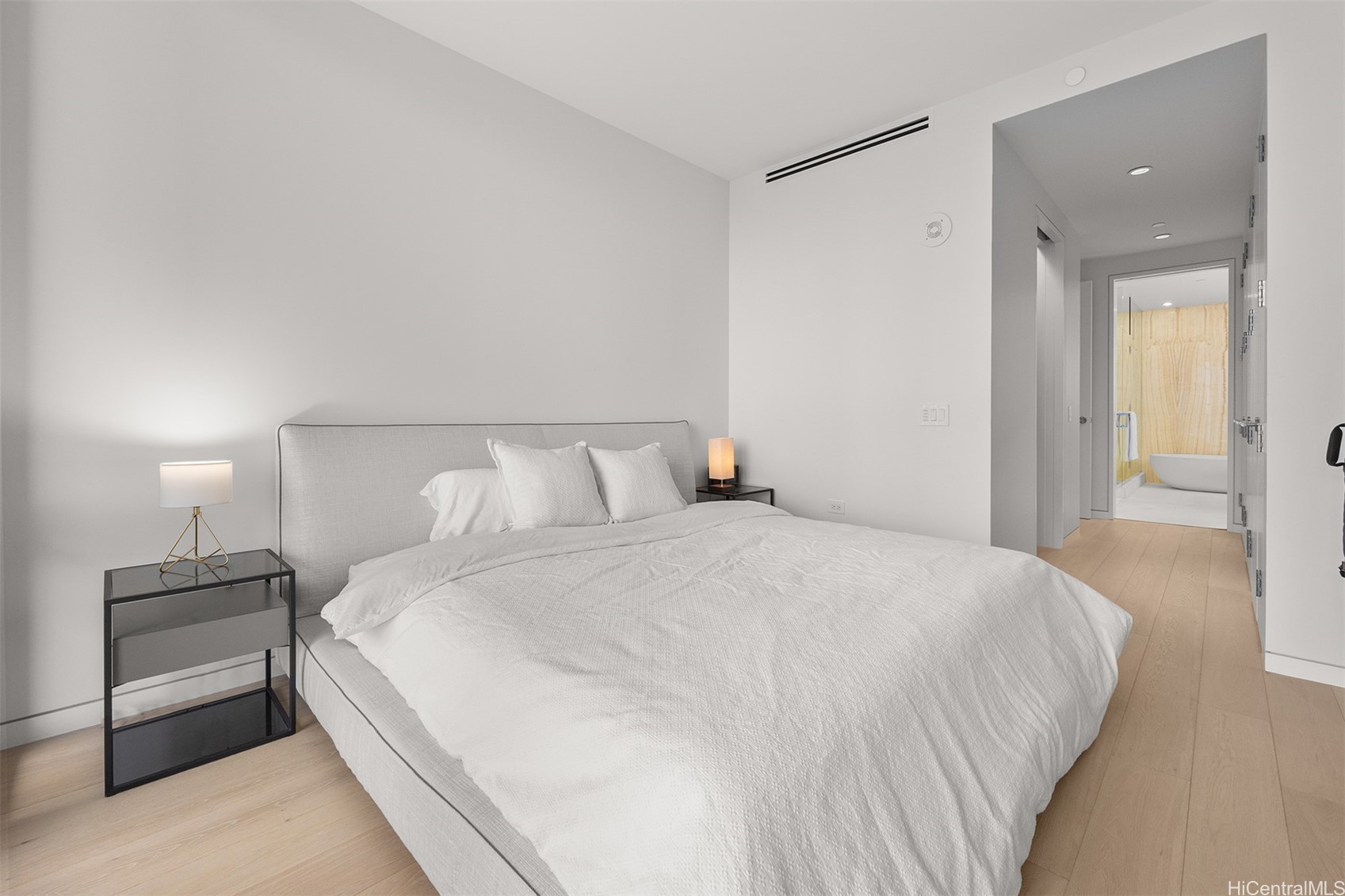 1118 Ala Moana Boulevard 2903