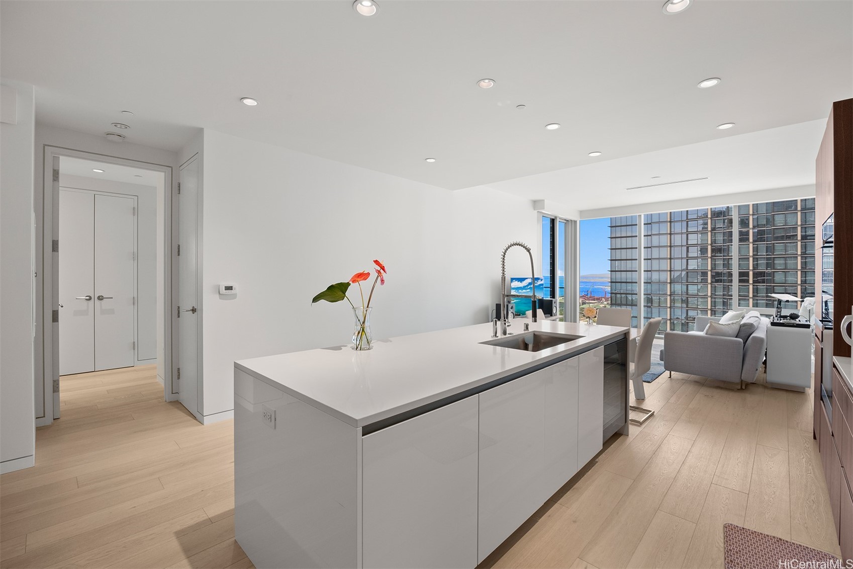 1118 Ala Moana Boulevard 2903