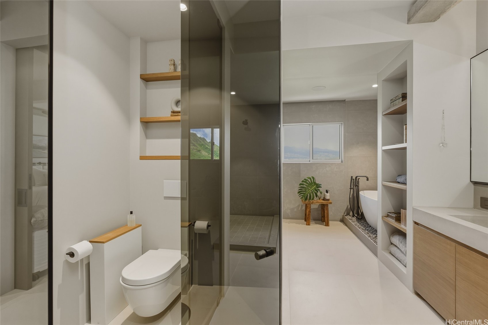 2969 Kalakaua Avenue 1201